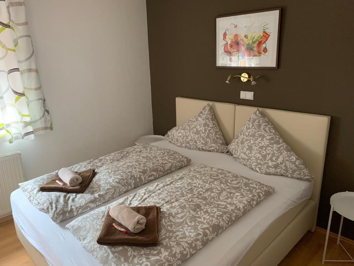 Bed and Breakfast Haus Tirol Леоганг Екстер'єр фото